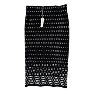 Max Studio Skirt NEW Black White Knit Sweater Stretchy SIZE XS NWT Style 6711511